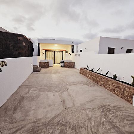 Casa Ganae Apartment Uga Екстериор снимка
